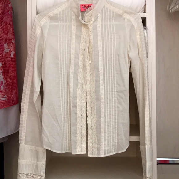 Lace top - Picture 2 of 6